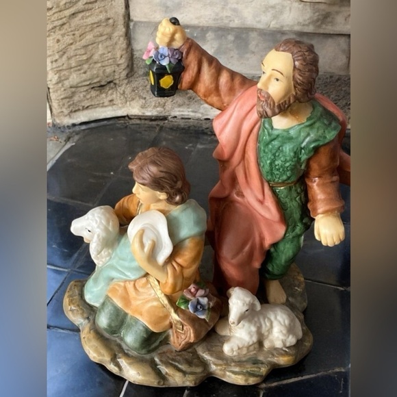๐ VINTAGE Porcelain Christmas Nativity HOLIDAY Treasures Blessed Holiday - Picture 3 of 14